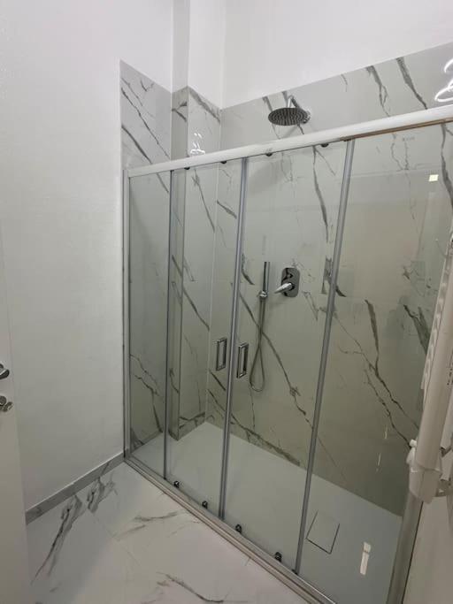 Cernusco Luxury Milanese Apartment Чернуско сул Навильо Екстериор снимка