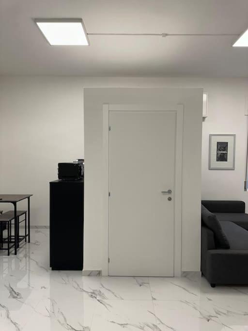 Cernusco Luxury Milanese Apartment Чернуско сул Навильо Екстериор снимка
